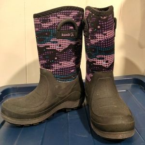 Kamik boots size 1